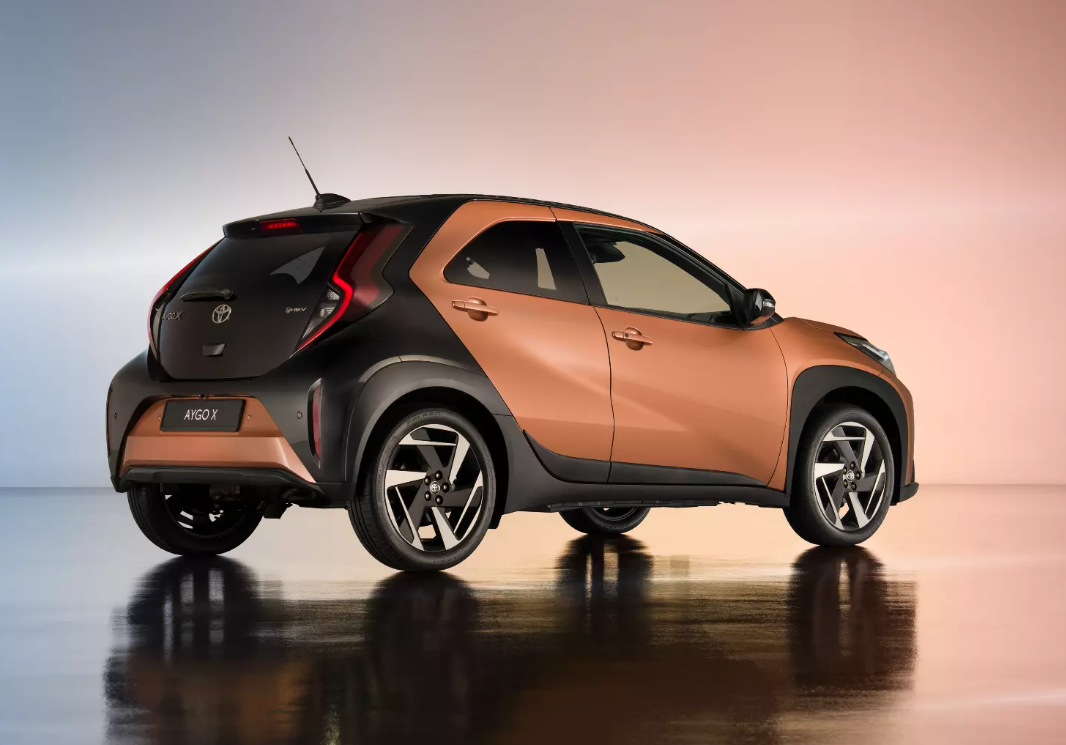 Toyota оновила свій найменший кросовер в Європі: ось як він виглядає