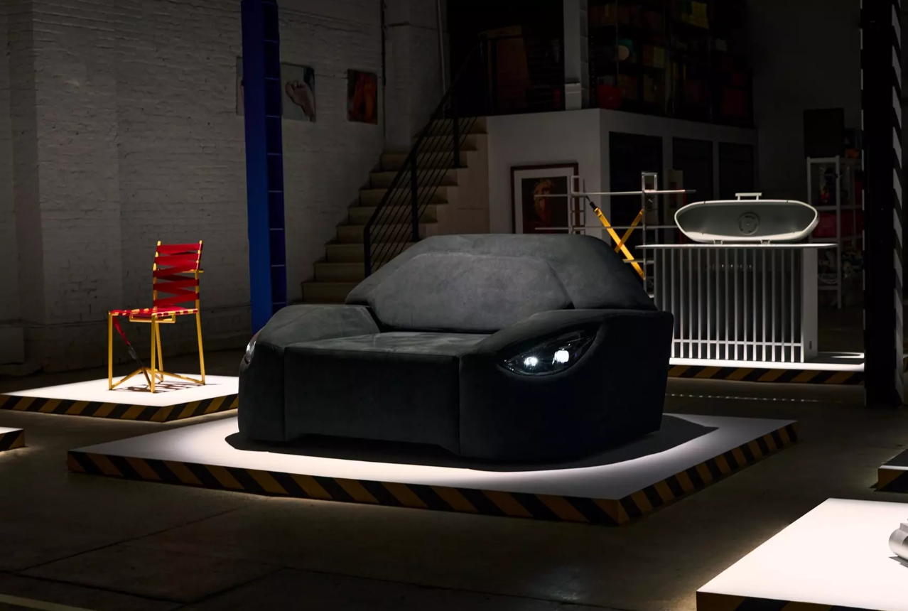 Суперкари Mercedes-AMG перетворили на ексклюзивні меблі: ось як вони виглядають