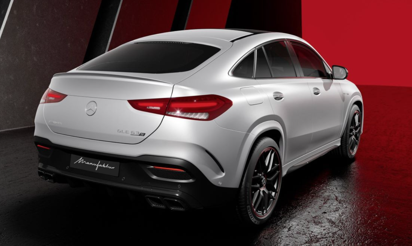 Кросовери Mercedes-Benz GLE та GLS отримали "льодяну" сперверсію: ось як вони виглядають