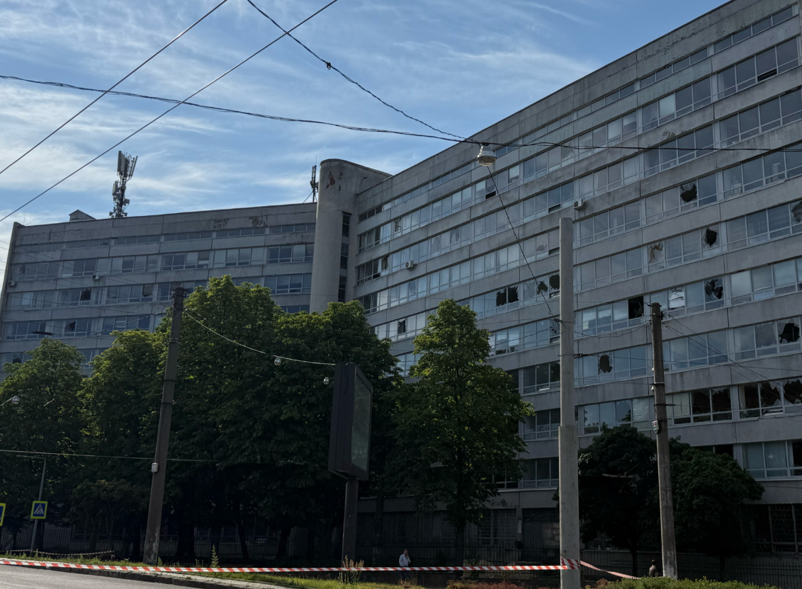 Росіяни пошкодили корпуси "Львівської політехніки" (фото)