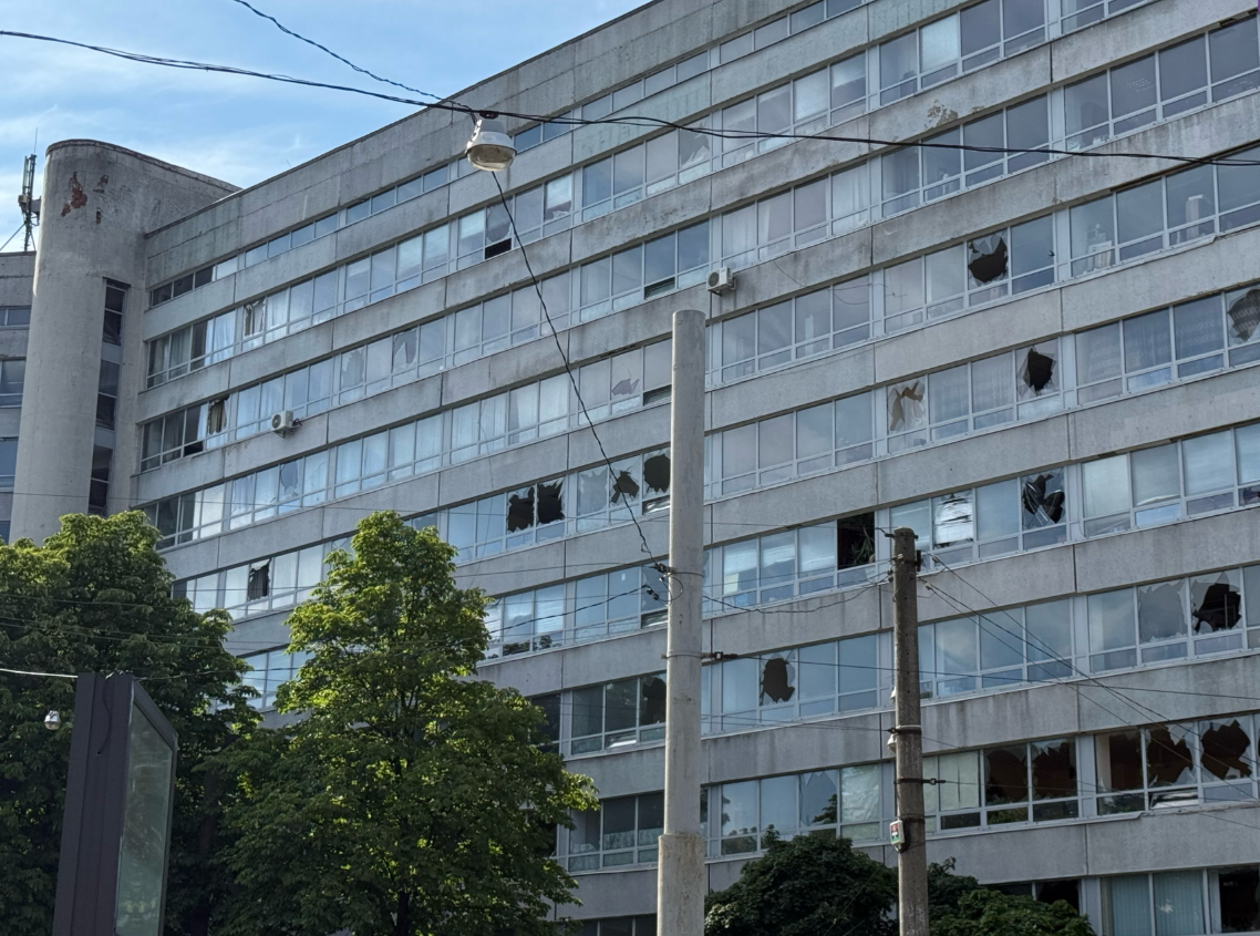 Росіяни пошкодили корпуси "Львівської політехніки" (фото)