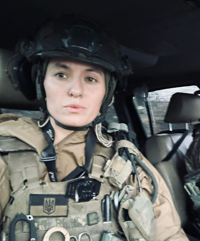 Захисниця України показала, яку записку їй лишили цивільні: ці слова вражають