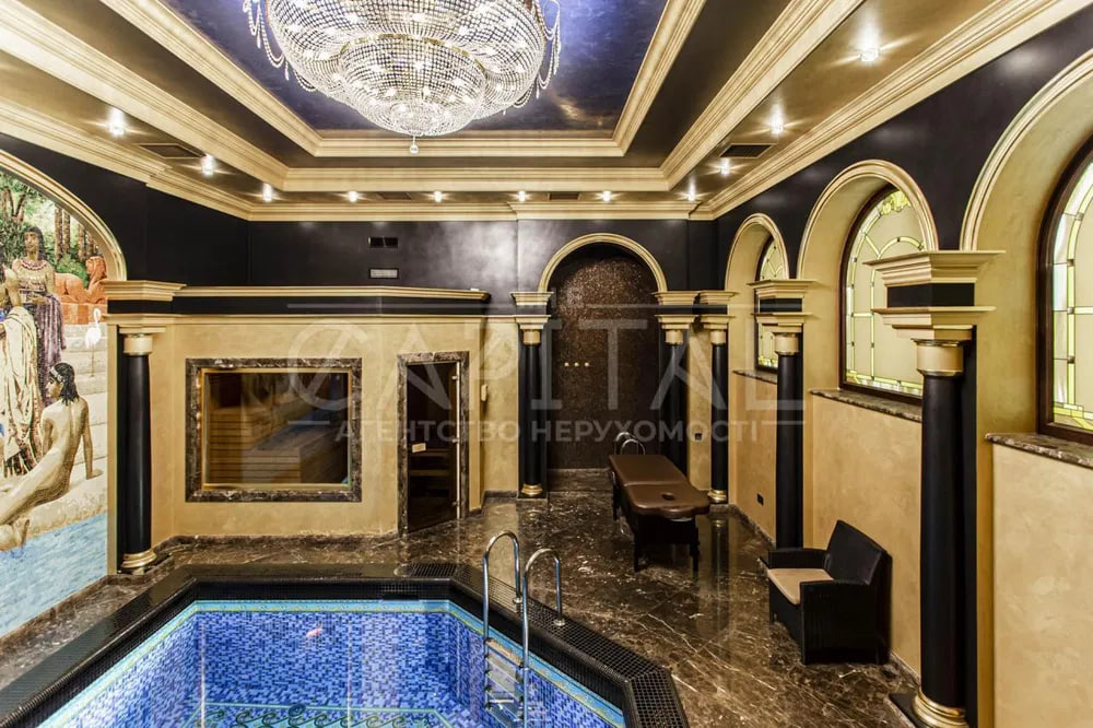 Пшонке и не снилось. В Киеве сдают "золотой" таунхаус за 500 тысяч в месяц: фото вас удивят