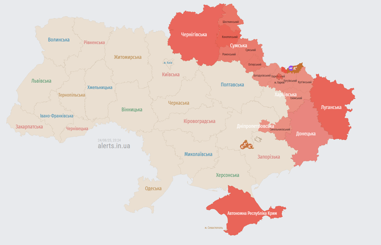 Вибухи чути у Харкові. РФ атакує Україну "Шахедами", де існує небезпека (карта)
