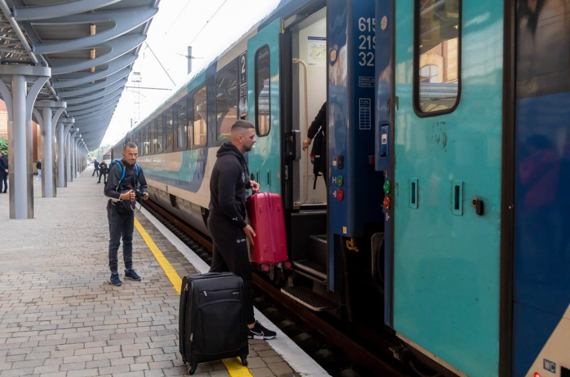 Україна запустила нові поїзди до Європи без пересадок: куди можна доїхати