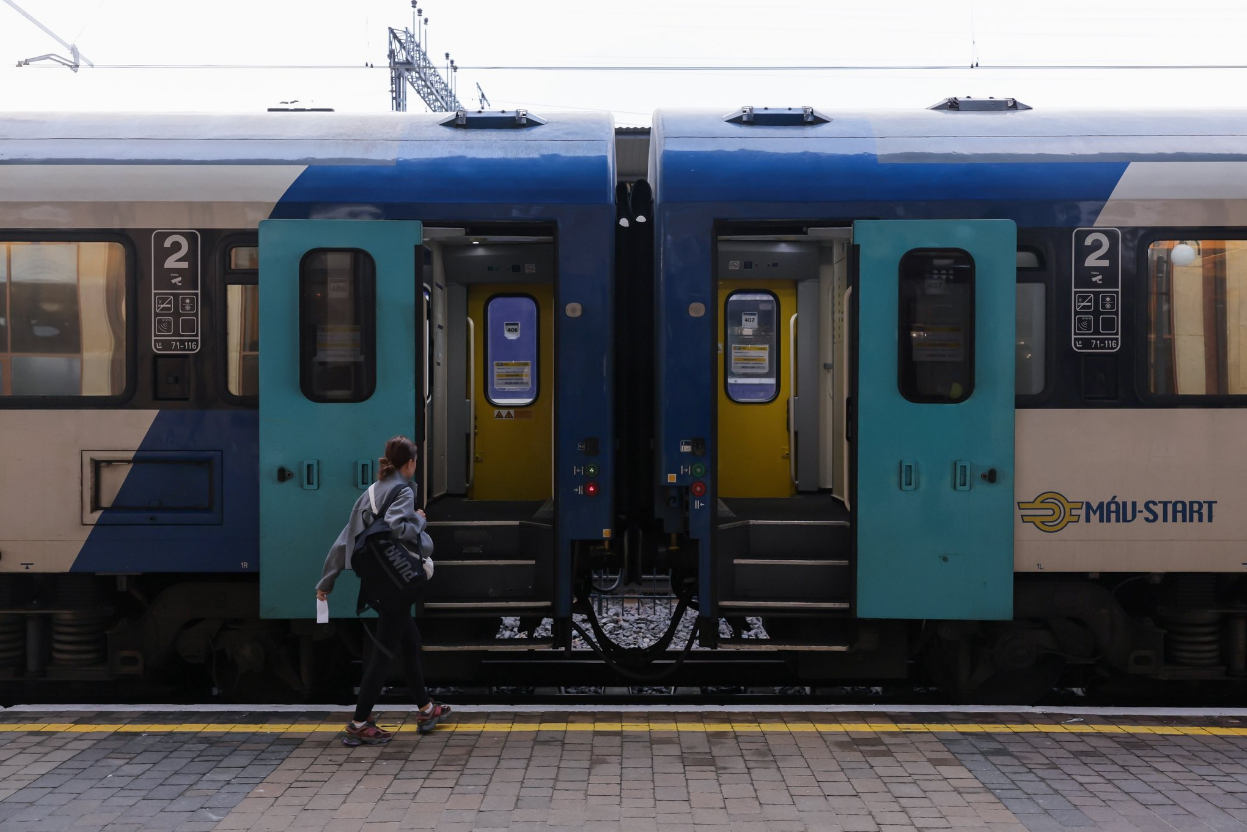 Україна запустила нові поїзди до Європи без пересадок: куди можна доїхати