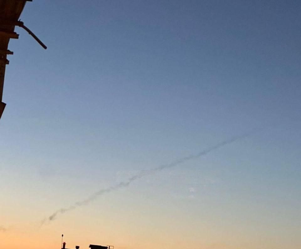 Пролунало понад 10 вибухів: РФ поскаржилась на атаку дронів по Москві