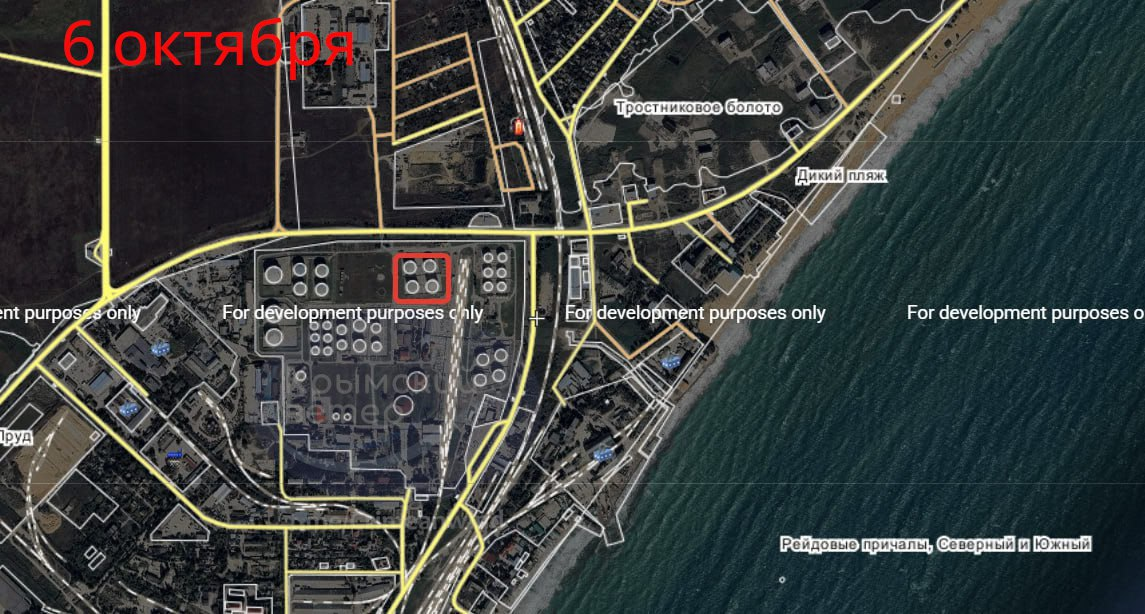 У тимчасово окупованій Феодосії другу добу горить нафтобаза