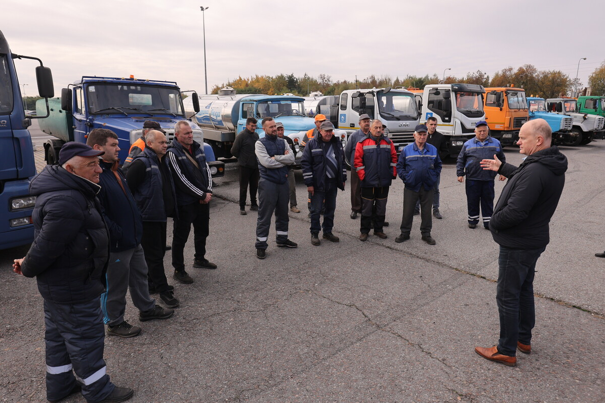 Десятки водовозів і точок: де у Львові знайти питну воду в разі НС (список адрес)