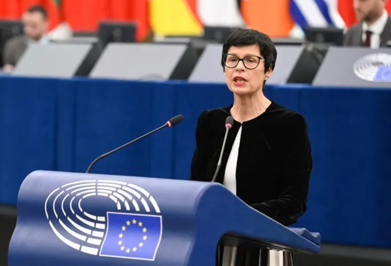 Вучичу не вдасться всидіти на двох стільцях: ЄС поставив Сербію перед вибором