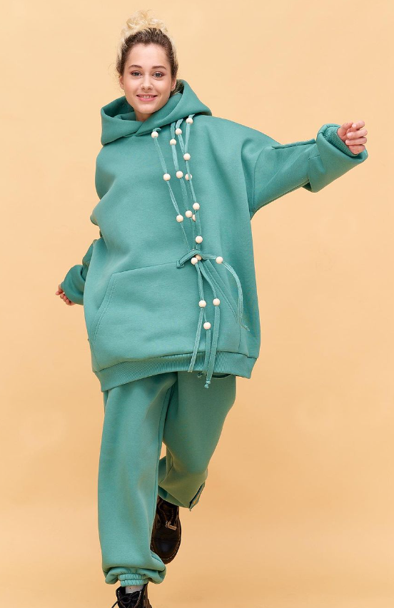 Худі-антистрес. В Україні з'явився одяг, що допомагає впоратись з панічними атаками (фото)