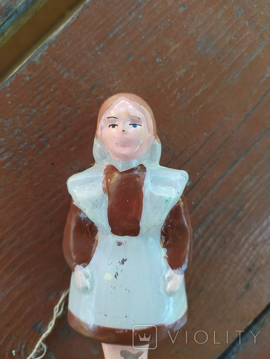 Стару ялинкову іграшку оцінили в 45 тисяч: перевірте, чи є такий скарб у вас (фото)