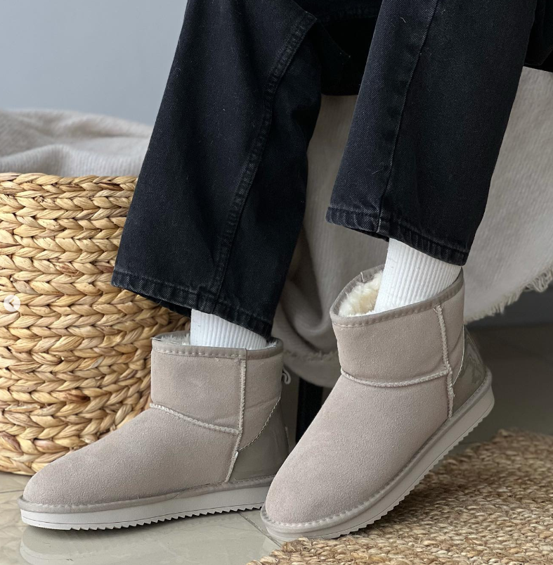 Будете самой модной: с чем носить угги этой зимой и как выглядеть современно (фото)