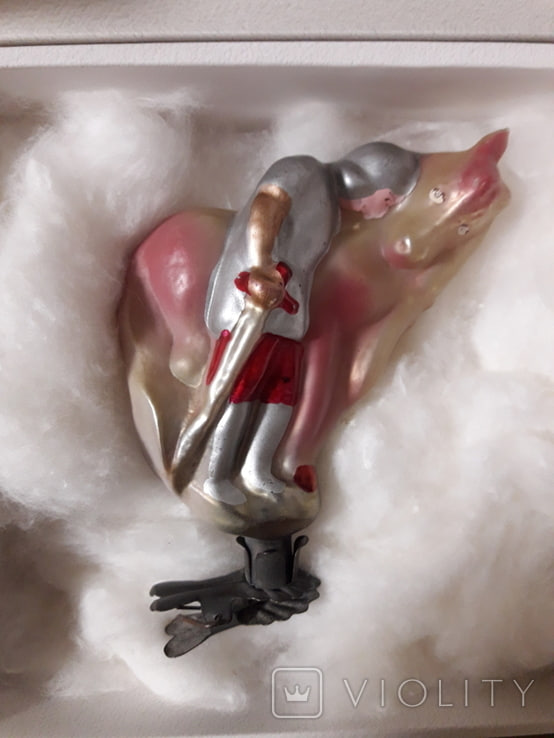 Ця стара іграшка на ялинку коштує 40 тисяч: перевірте, чи є у вас така (фото)