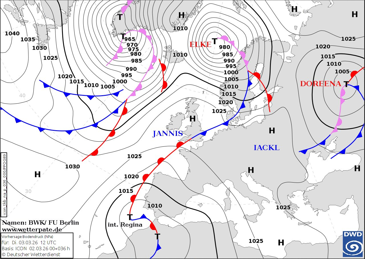 Реки могут выйти из берегов: какая погода будет в Украине завтра и где ждать осадков