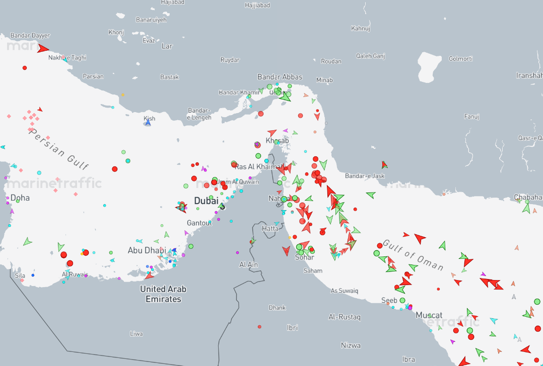 Нефть идет в обход блокады Ирана: когда подешевеет бензин на АЗС в Украине