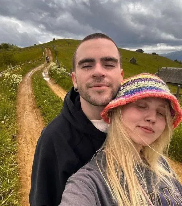 Українська стилістка та екс-дівчина Wellboy бореться з раком