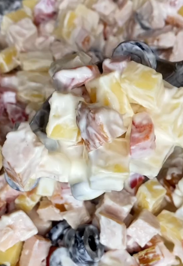 Оригінальний салат за 5 хвилин. Новорічний рецепт, який вам точно сподобається