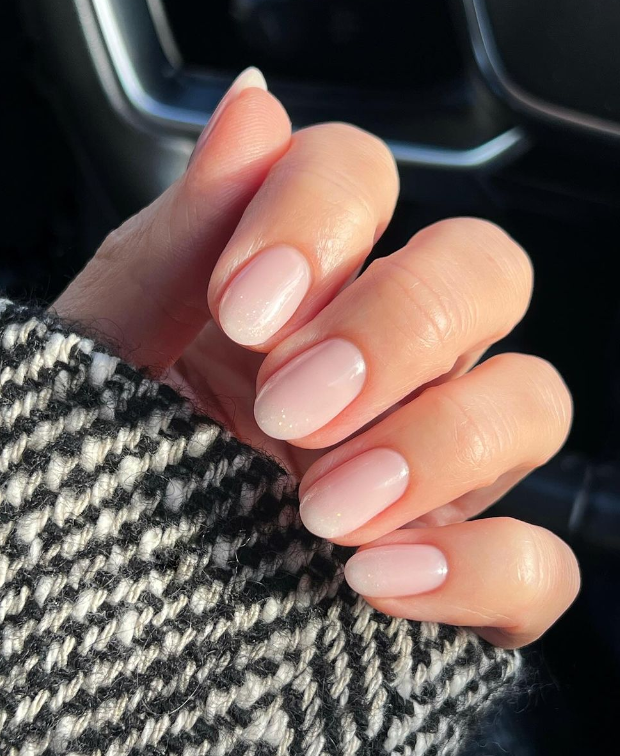 Манікюр 2024 року: ці дизайни будуть у тренді та зроблять ваші ручки найкрасивішими