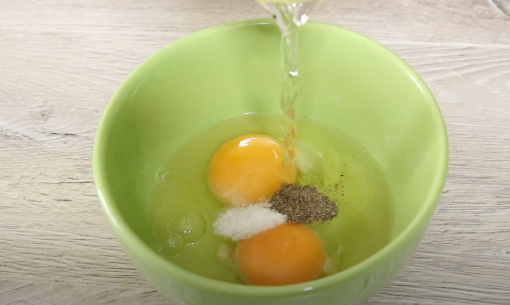 "Ліниві" біляші без мороки з тістом: буде смачно, ніби з пиріжкової