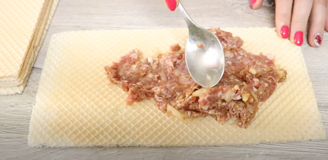 "Ліниві" біляші без мороки з тістом: буде смачно, ніби з пиріжкової