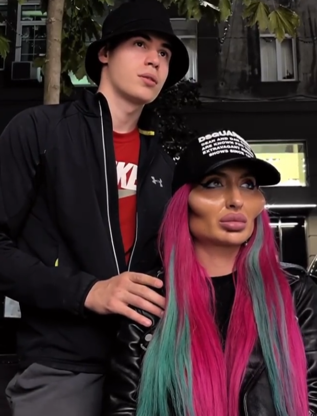 Українка з найбільшими вилицями показала бойфренда: хто він (фото, відео)