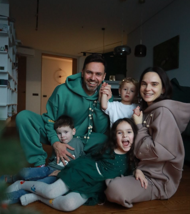 Дружина Мірошниченка розкрила правду про виховання названого сина та довела мережу до сліз