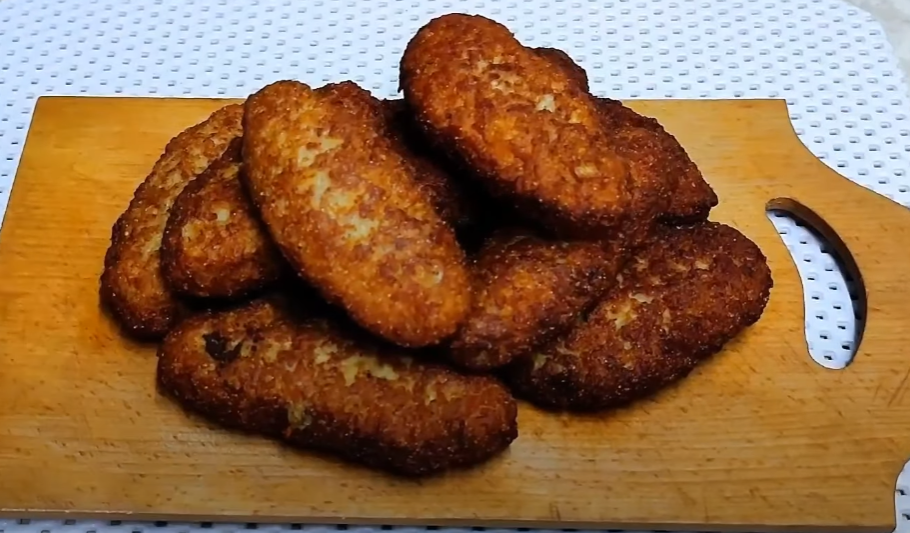 Смачно, як у дитинстві. Готуємо котлети в тісті за перевіреним рецептом наших бабусь