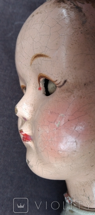 Така стара лялька нікому не сподобається, але її вартість вас ошелешить (фото)