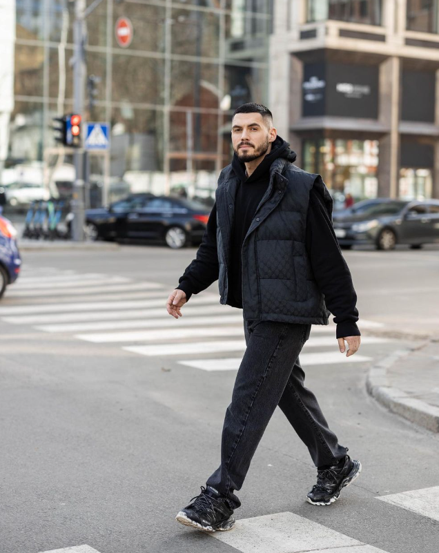 "Холостяк" Добринін сказав, скільки грошей йому потрібно для "комфортного життя": йдеться про тисячі доларів