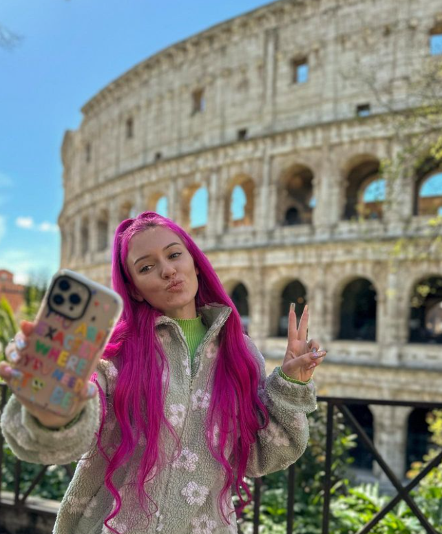 США блокують TikTok. Чи зроблять так само в Україні і що про це думають блогери