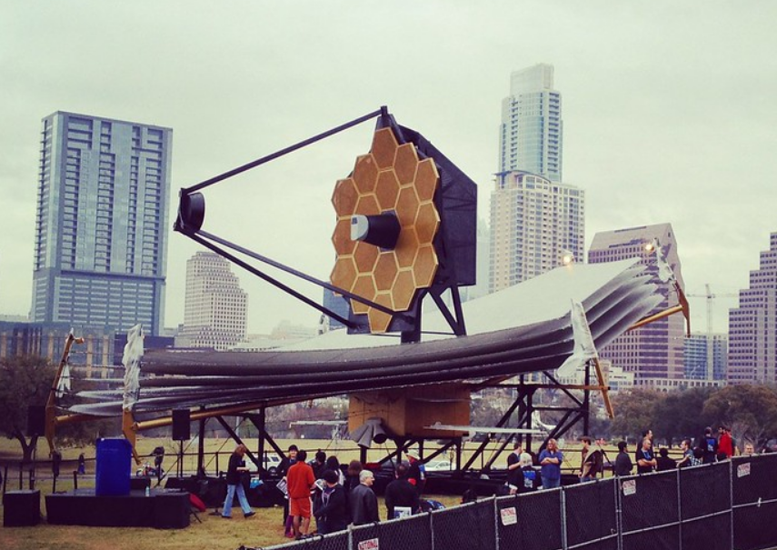 В космосе нашли планету с "кипящим океаном": возможна ли там жизнь