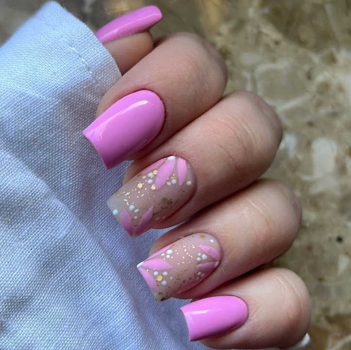 Омолодить і зробить наймоднішою. Найкращі ідеї манікюру на весну