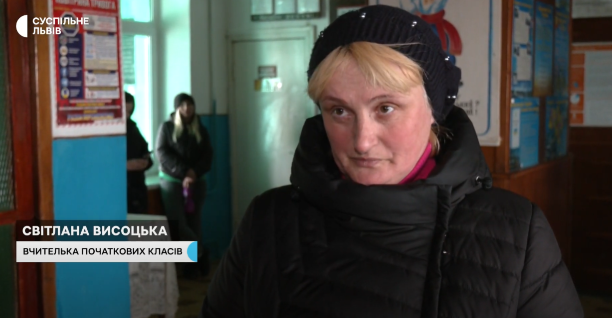 Називали "паскудою". На Львівщині діти не ходять до школи через булінг та директора, який бив учнів