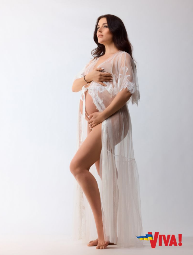 Відома українська ведуча у 37 вперше стане мамою: ніжні фото