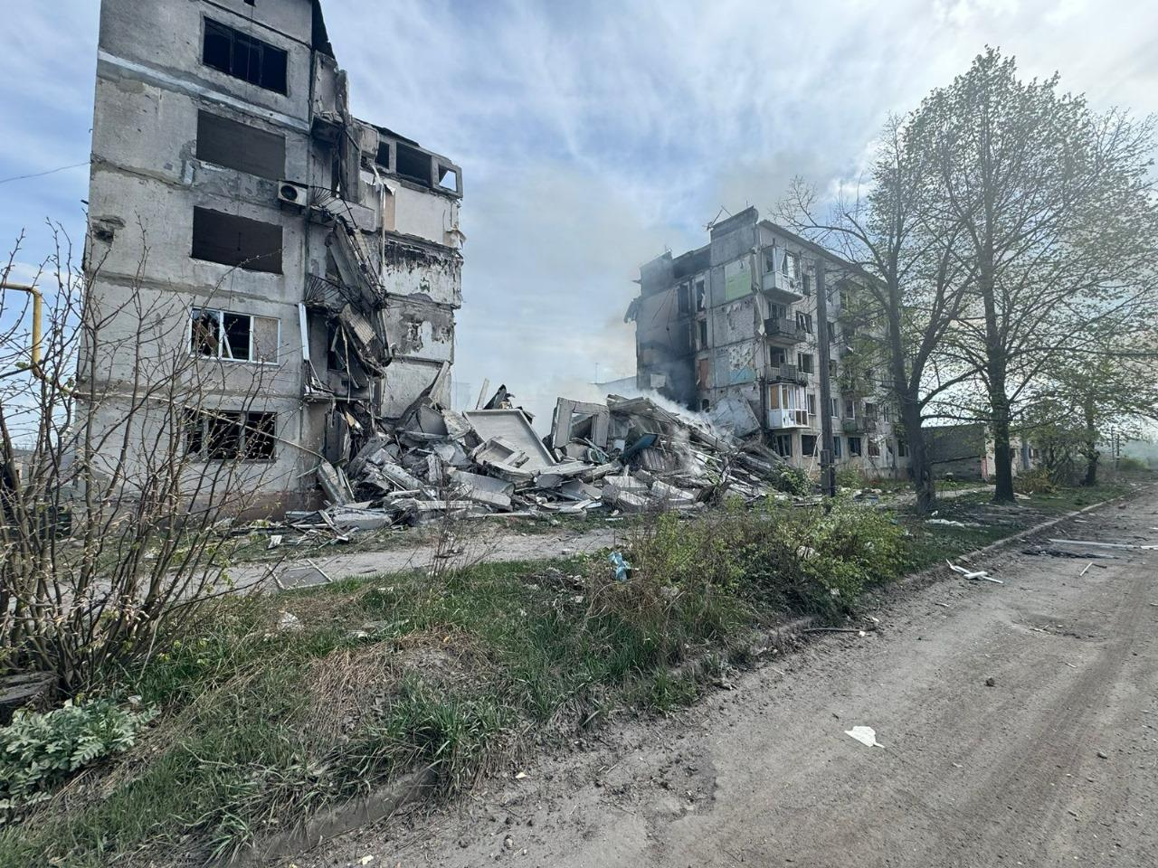 Донецкая область была под мощными обстрелами: разрушены дома, есть погибшие и пострадавшие