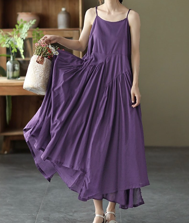 Сховають животик та зроблять стрункою. Названо найкращі сукні на весну-літо 2024