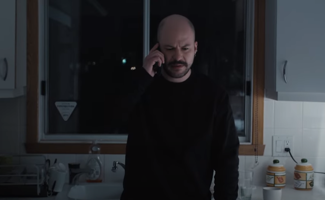 В кинотеатрах выходит "Наследник". 5 причин посмотреть триллер