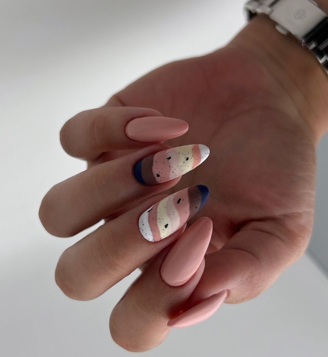 7 ідей літнього манікюру, який зробить вас наймоднішою (фото)