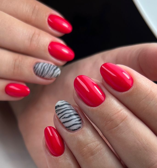 7 ідей літнього манікюру, який зробить вас наймоднішою (фото)