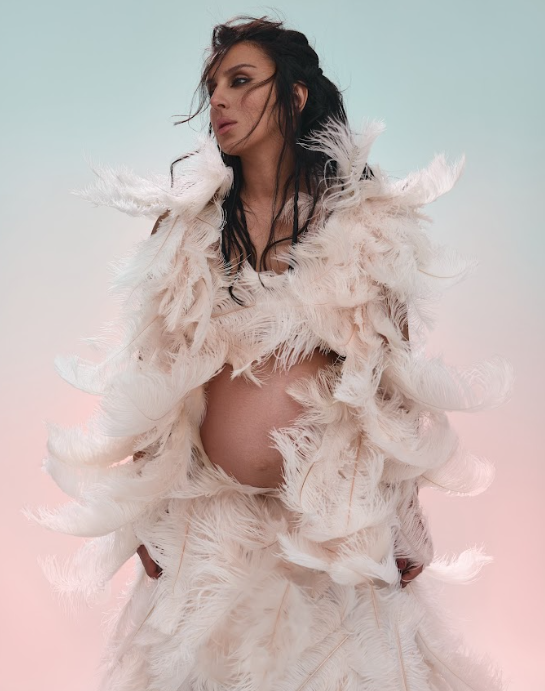 Джамала на последних сроках беременности очаровала невероятным перевоплощением (фото, видео)