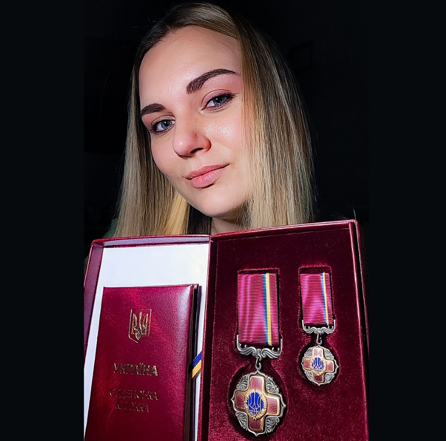 На фронте погибла известная парамедик "Госпитальеров" Ирина "Чека" Цыбух