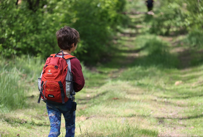 Як привітати дитину з нагоди завершення шкільного року: 9 оригінальних презентів