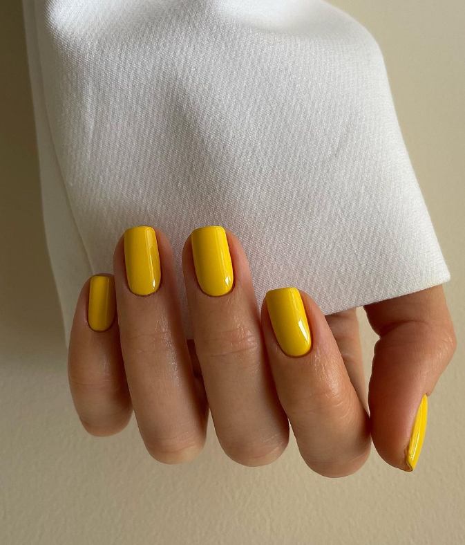 5 найкращих ідей літнього манікюру, який зробить ваші ручки витонченими та найкрасивішими (фото)