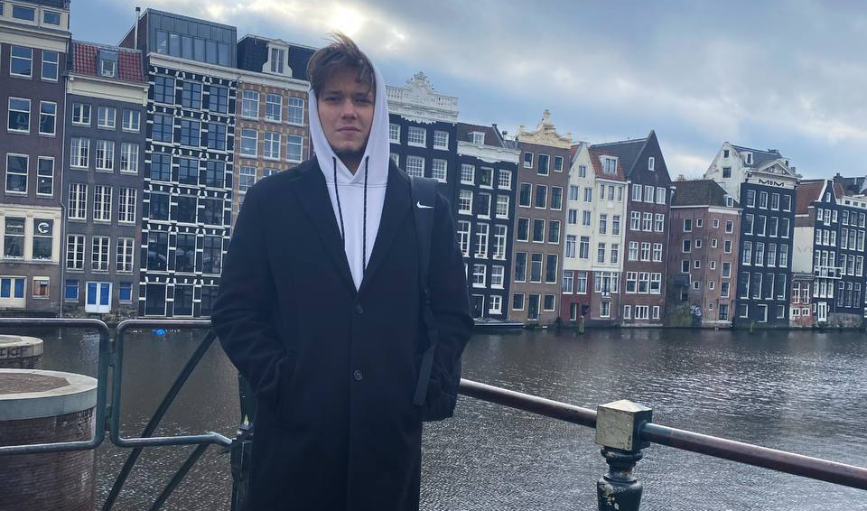 Український розробник створив гру про війну, де можна грати на боці росіян: розгорається скандал