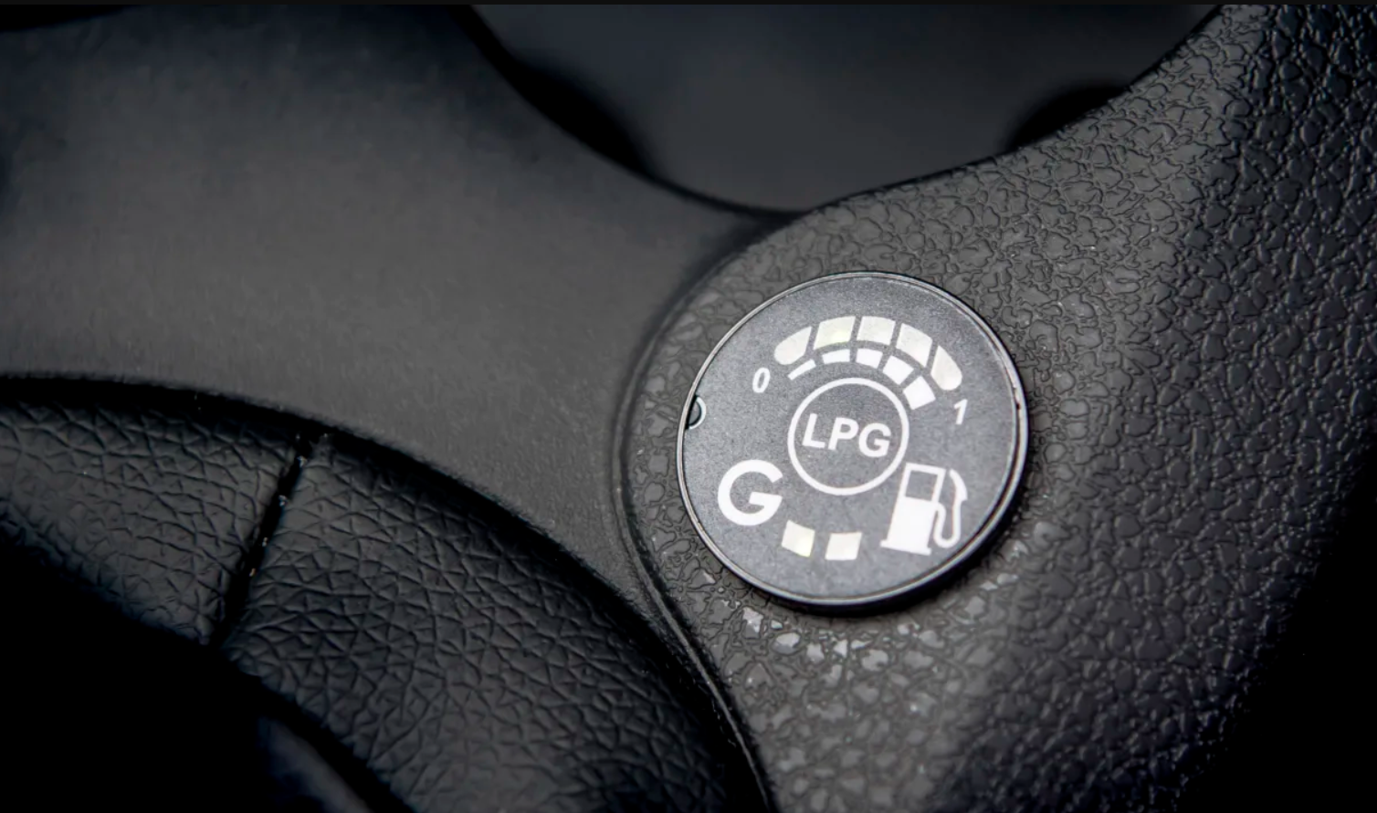 Як правильно зареєструвати ГБО на авто та що буде, якщо цього не зробити: поради водіям