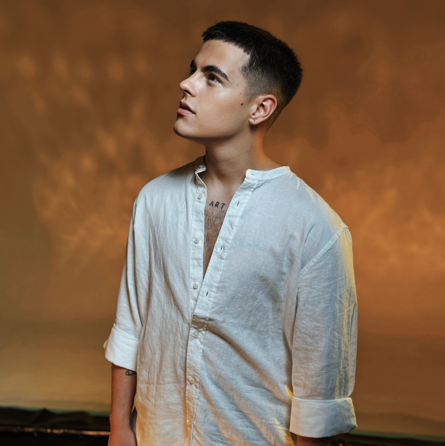 "Ввімкнули великих патріотів": український співак прокоментував мовний скандал з Данилком