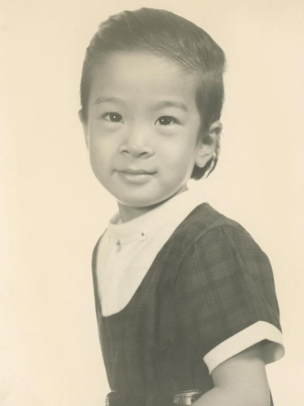 Неймовірна Віра Вонг з розмахом відсвяткувала 75-річчя. Як виглядає дизайнерка, яка "забула" про вік