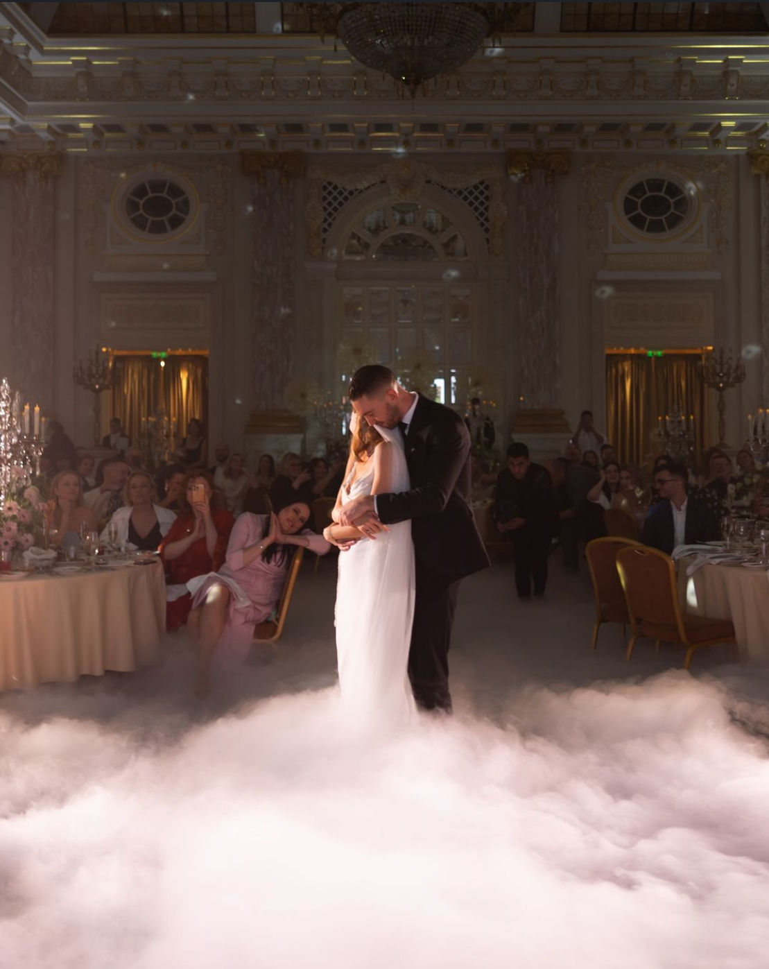 Звезда "Квартала" показала, как "отгуляла" свадьбу с иностранцем: бренды, роскошь и блеск