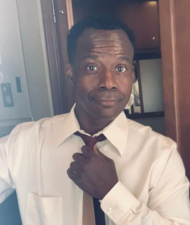 Ці актори зіграли тролів у "Десятому королівстві", але ви ніколи не впізнаєте їх у реальному житті